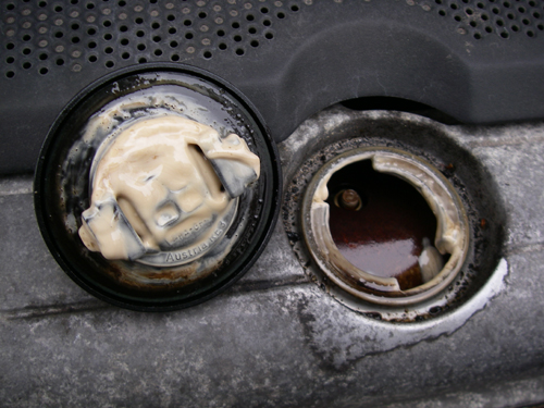 德国机油厂家|多雨季节怎样防止机油乳化