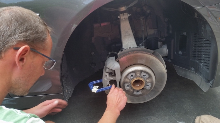 德国机油厂家直销|刹车油多长时间换