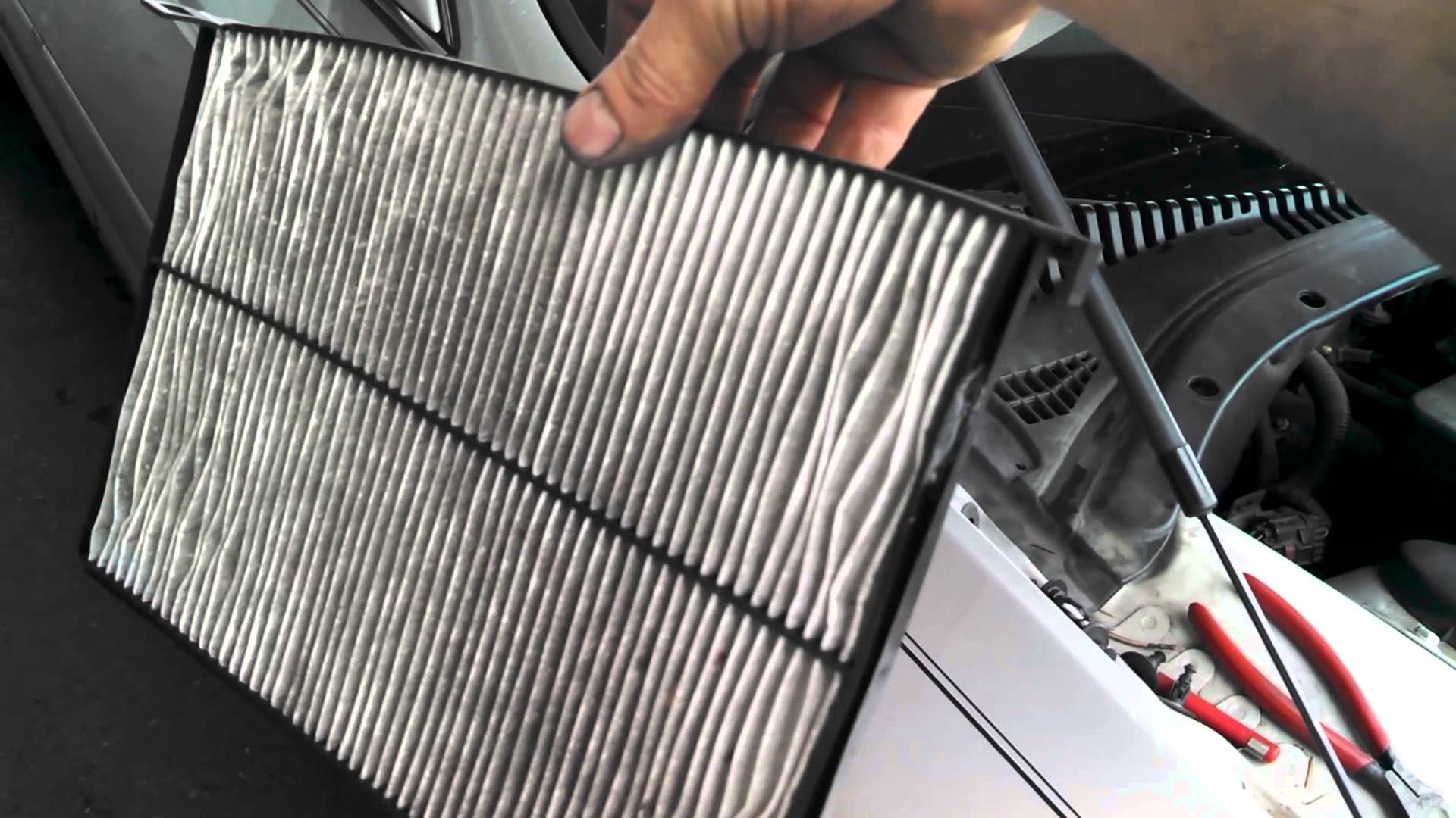 德国润滑油招商|空调滤芯时常要换