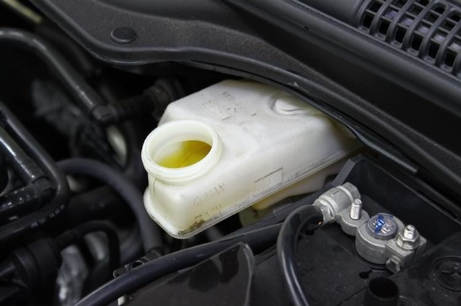 德国进口润滑油经销代理|刹车油