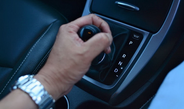 机油代理哪个品牌好|不要因为驾驶疏忽而毁了爱车的变速箱