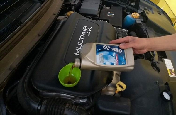 德国润滑油代理|车辆首保很关键