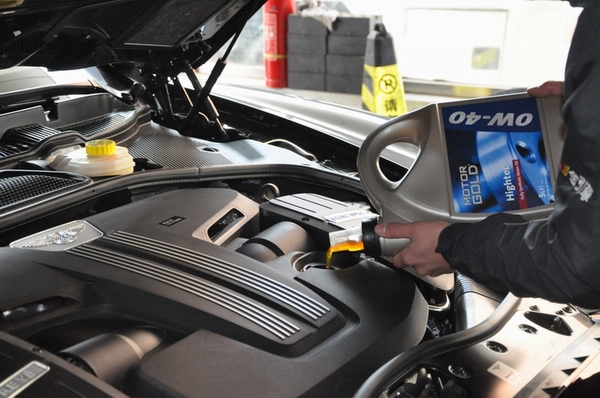 进口润滑油加盟|高端进口0W40机油