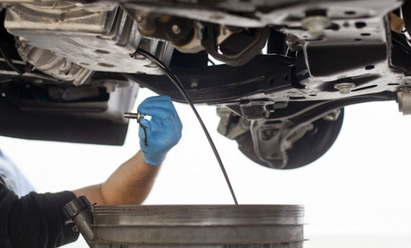 进口机油代理加盟|重力放油靠谱吗