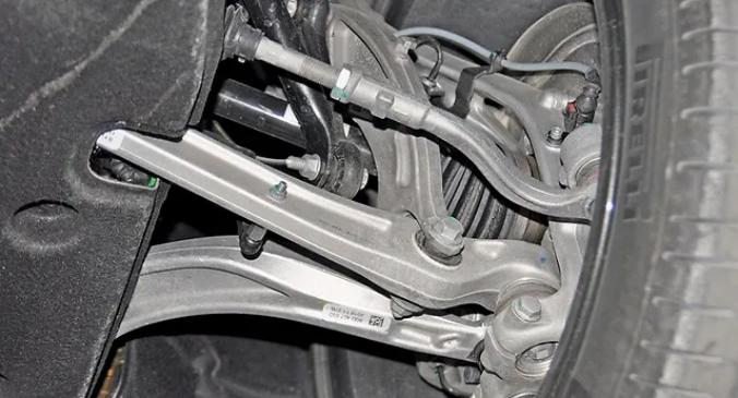 进口机油厂家招商|五连杆底盘悬架有哪些优点？