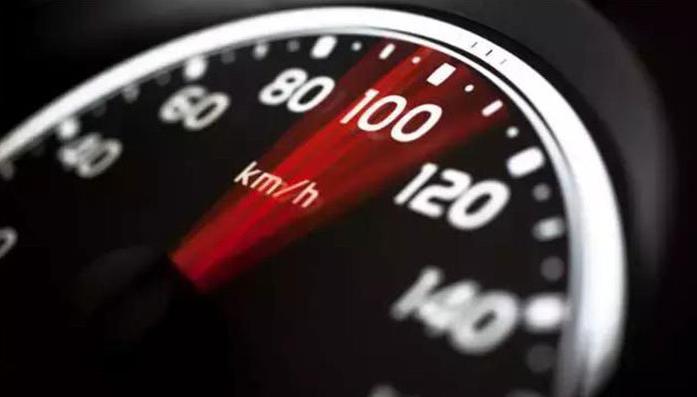 进口润滑油代理加盟|天天堵车直闹心，汽车“零百加速”还重要吗？